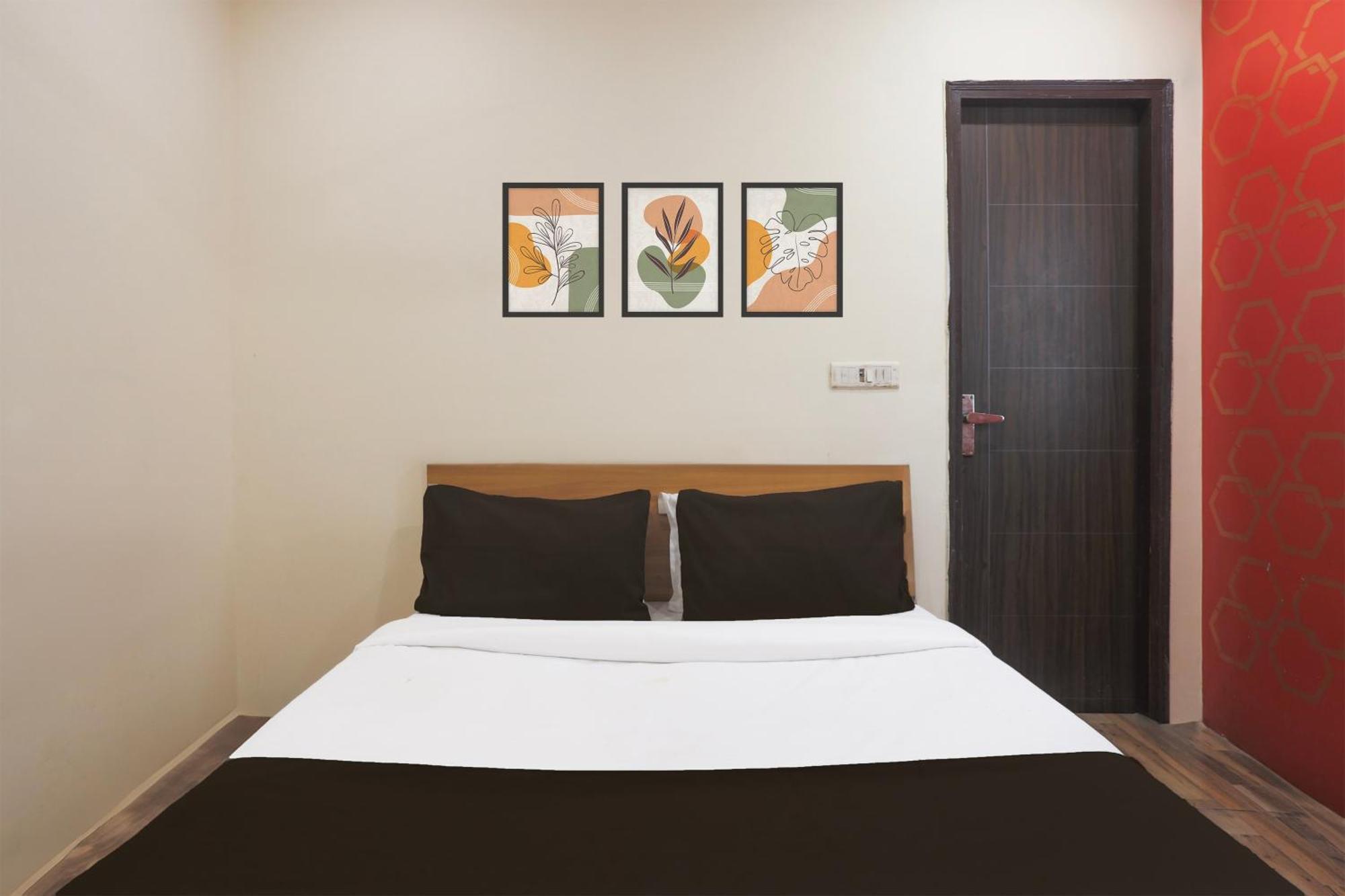 Super Hotel O S J Residency Delhi  Eksteriør bilde