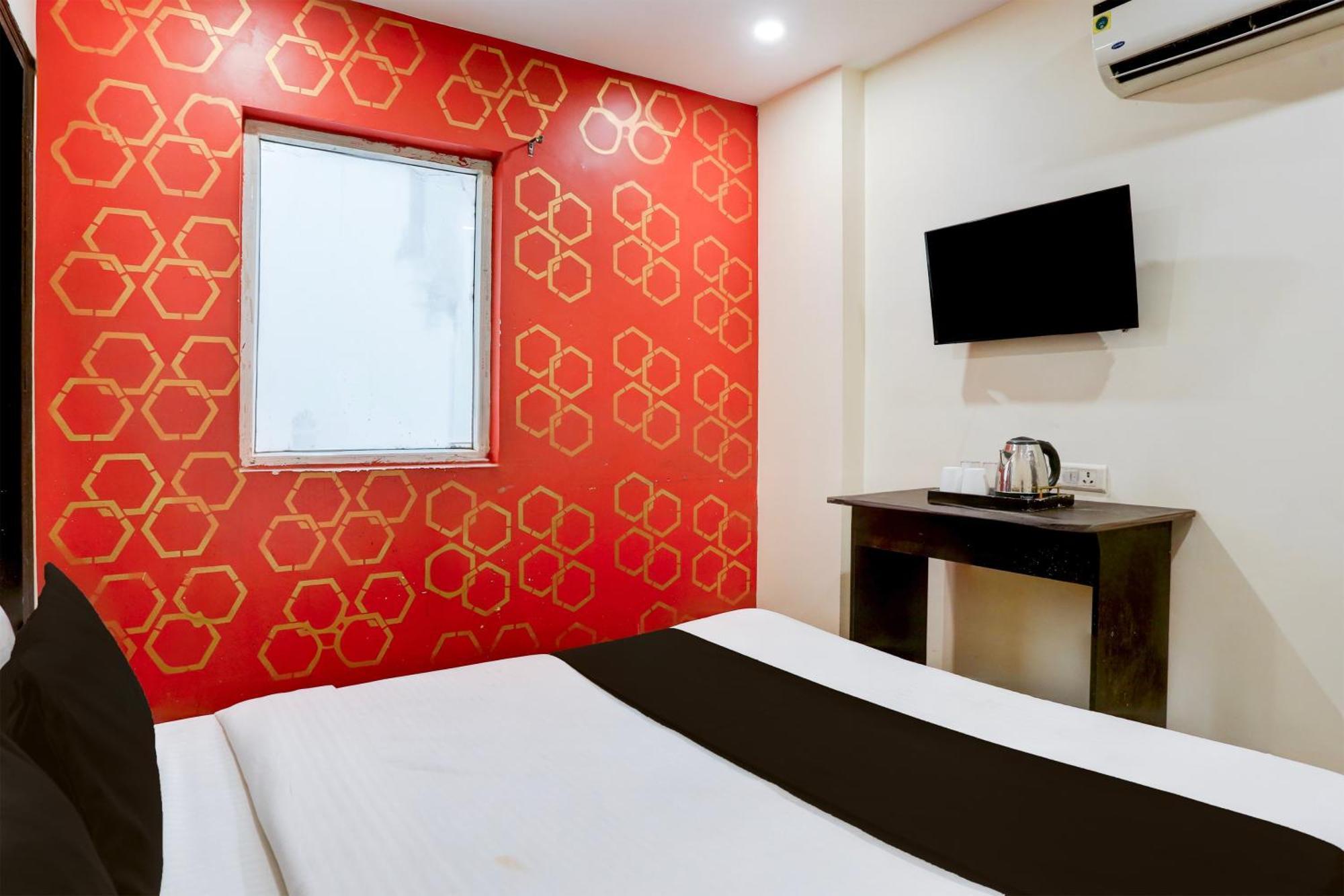 Super Hotel O S J Residency Delhi  Eksteriør bilde